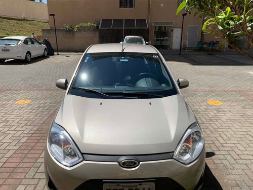 Ford Fiesta Sedan 1.6 Rocam Se Flex 4p 2014