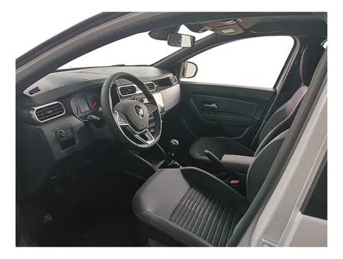 Renault Duster Iconic 4x4