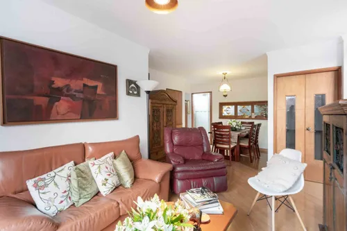 Casa En Venta En Los Cedros. Cod V7204