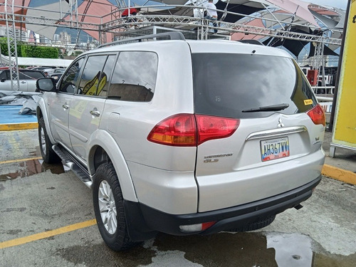 Mitsubishi Montero