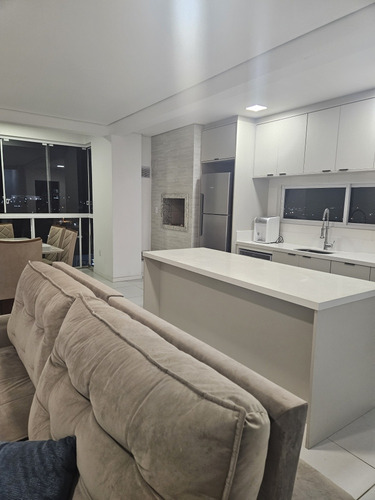 Apartamento Em Camboriú Com Vista - Direto Com Proprietário