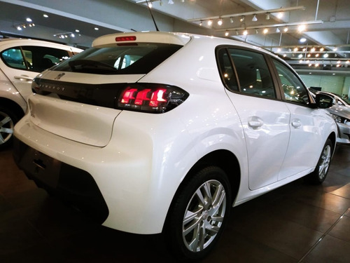 Peugeot 208 Active Tiptronic
