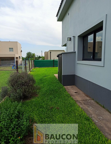 Casa 3 Dormitorios - Country La Herencia, Los Nogales