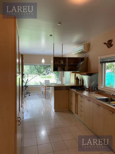 Imagen 7 de 30 de Casa En Venta - Club De Campo Pueyrredon
