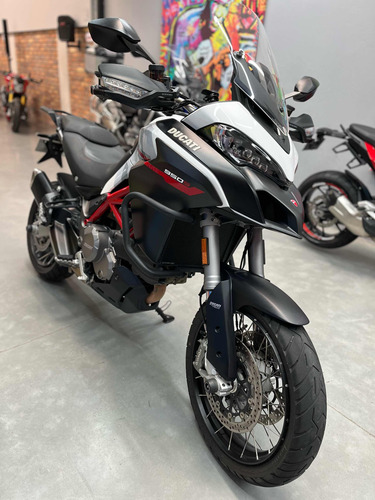 Ducati Multistrada 950s