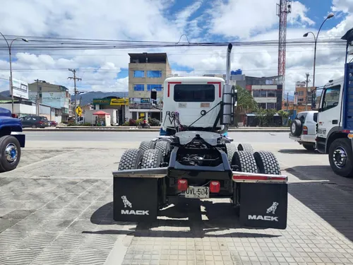 Mack Cxu 613