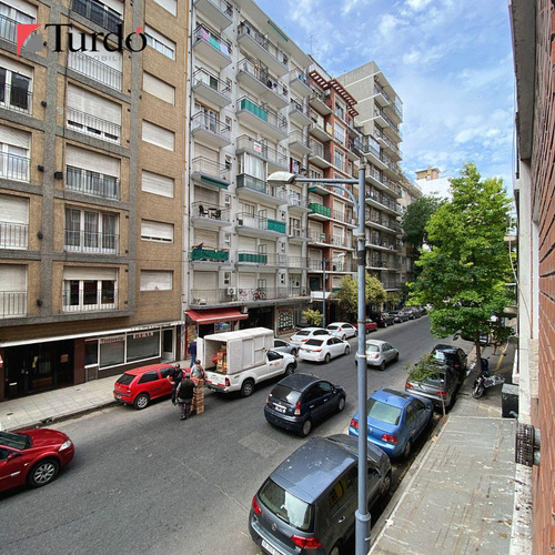 Venta Departamento 2 Ambientes Con Dependencia En Zona Centro, Mar Del Plata.