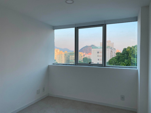 Imagem 10 de 14 de Primus Office - Sala Comercial Frontal, Andar Alto. 1 Vaga