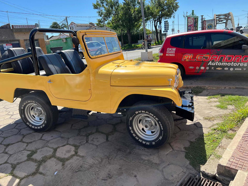Imagen 2 de 4 de Jeep Ika Ika