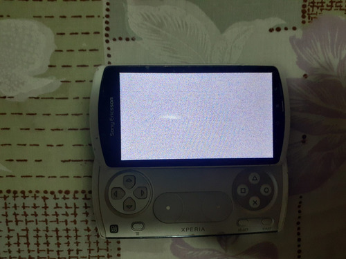 Vendo Celular Sony Ericsson Xperia Para Repuesto Prende