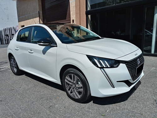 Peugeot 208 Feline Tiptronic 1.6 Aa