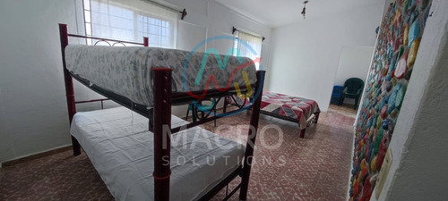 Casa En Renta En Fracc. Citlalin Con Amplio Jardín, Alberca Y Palapa