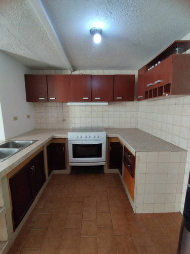 Vera Casa Inmobiliaria Vende Casa En La Urb La Esmeralda San Diego L/firma W