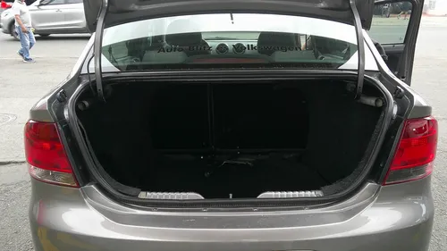 Volkswagen Gol Sedan 2013