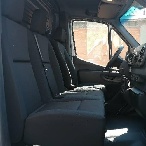 Imagen 9 de 10 de Sprinter Cargo Mediana 311 Mod. 2021