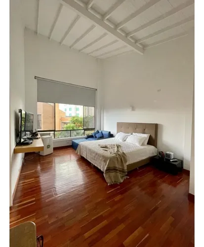 Casa En Urbanización. El Poblado Los Gonzalez