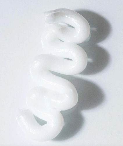 Imagen 2 de 4 de Mizon Snail Repairing Foam Cleanser 60ml