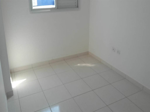 Imagem 6 de 18 de Apartamento 02 Dormitorios Sendo Um Suite - Sil104