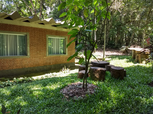 Chácara 4000 M, Condomínio Fechado, Suíte, 2 Quartos