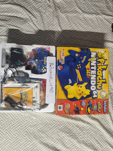 Nintendo 64 Pikachu, Toys R Us 