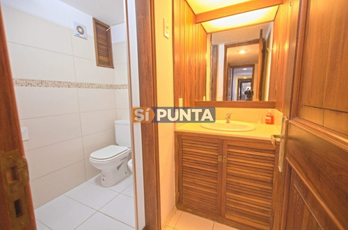 Imagen 18 de 21 de Apartamento De 3 Dormitorios En Venta