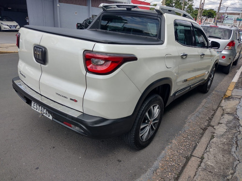 Imagem 6 de 7 de Fiat Toro Volcano At 9d4