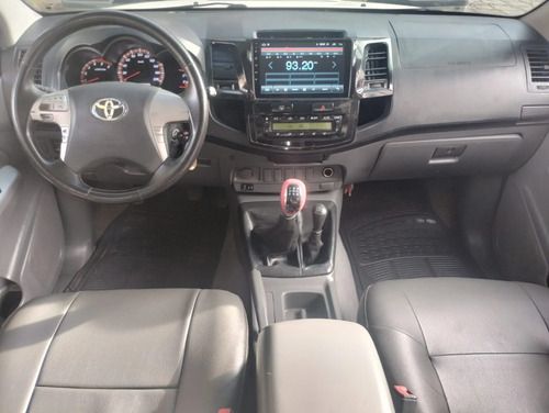 Toyota Hilux 3.0 Srv 163 hp