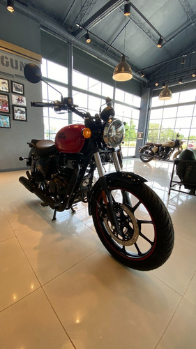 Imagen 8 de 8 de Royal Enfield Meteor 350 Fireball Red
