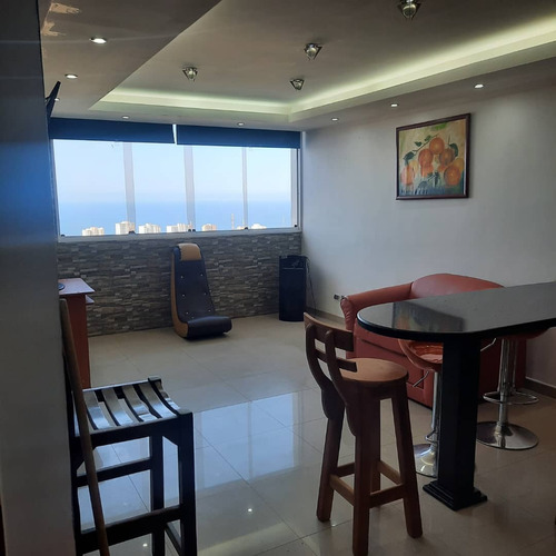 Apartamento En Venta En Club Parquemar La Guaira