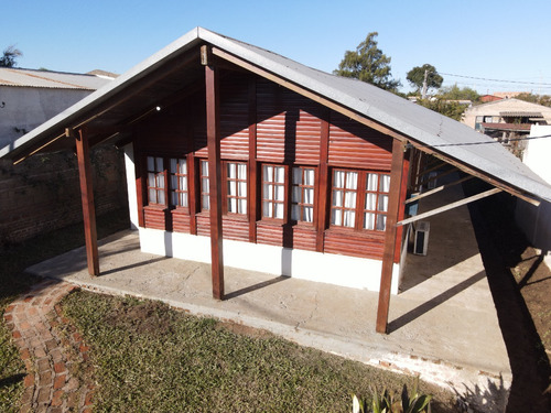 Casa Para Vivienda / Local Uso Múltiple- Vichadero, Rivera