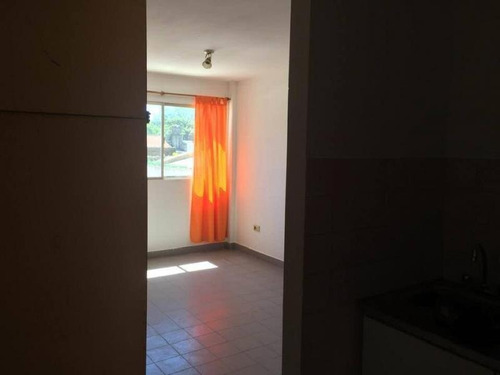 Imagen 5 de 10 de Departamento En Venta En La Plata
