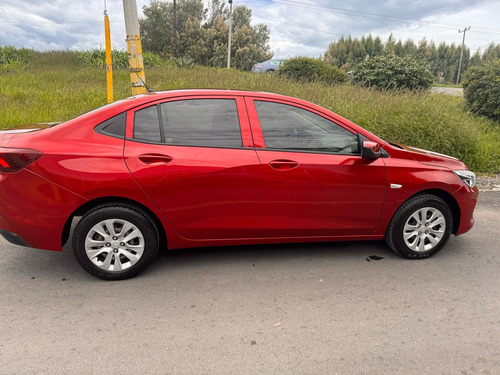 Chevrolet Onix 1.0t Ls Mt