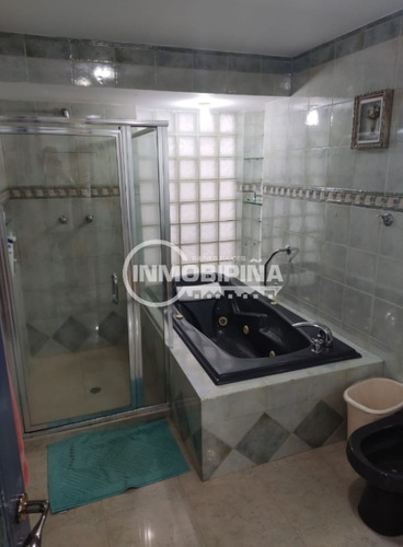 Imagen 14 de 23 de Casa Moderna En Venta, Urbanización Chilemex, Puerto Ordaz Lp