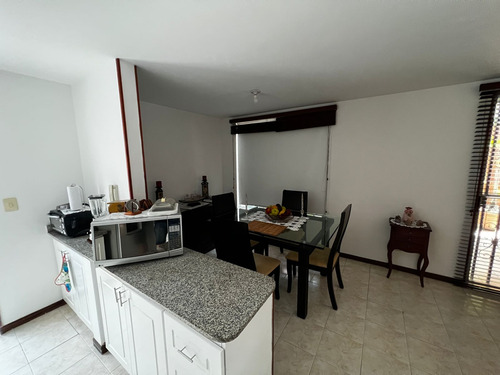 Venta Casa De 237mts2 Condominio El Castillo, Jamundí 9498.