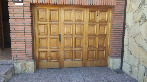 Imagen 11 de 14 de Chalet Amplio,buena Ubicación,jardin,varela Centro