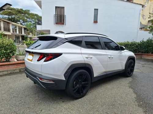 Hyundai Tucson 2.0 Advance 4X2 At