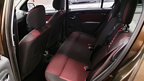 Imagen 10 de 15 de Renault Sandero Stepway 2012