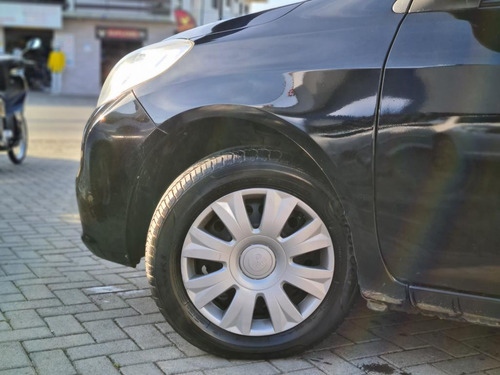 Nissan Versa 1.6 16V Flex Fuel 4p Mec.