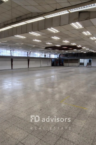 Local Comercial - 1.547m2 - Los Ángeles