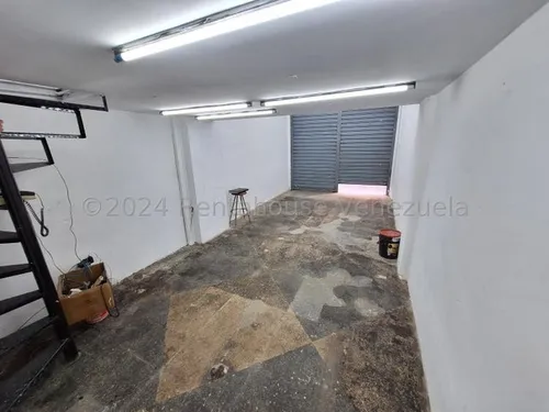 Excelente Local !! 24-21218