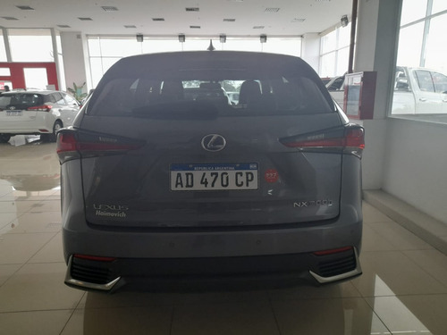 Lexus NX 300h Luxury