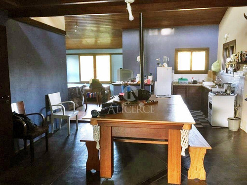 Imagem 6 de 15 de Sua Casa No Condomínio Rancho Queimado - . - Ca0055