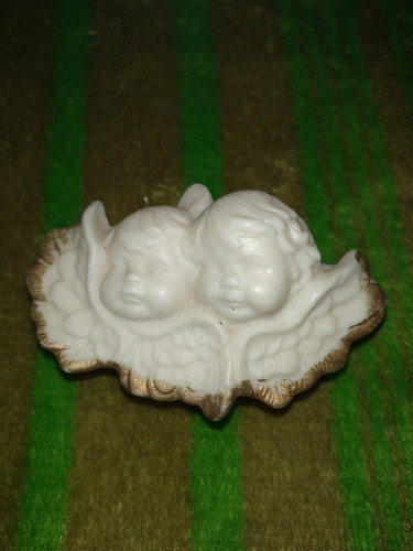 Antiguo Pastillero De Biscuit (imagen Ángeles)
