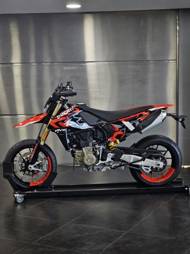 Ducati Hypermotard 698 Mono Rve - Lanzamiento