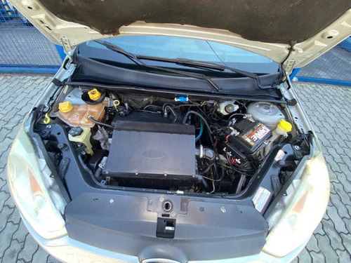 Imagem 11 de 12 de Ford Fiesta Sedan1.6flex 2014