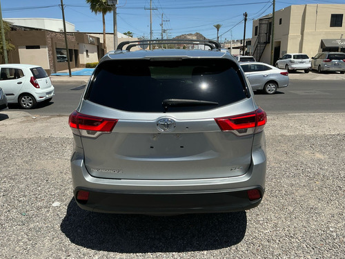 Toyota Highlander 3.5 Xle At