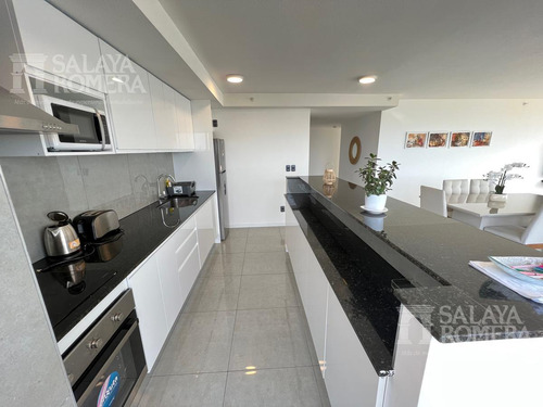 Venta: 2dormitorios 2 Baños A Estrenar Playa Mansa Punta Del Este