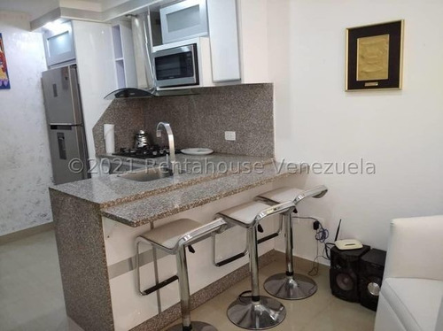 Imagen 8 de 14 de Gustavo Zavala Rentahouse 22-2678