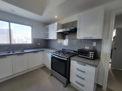 Foxpiantini.com - V161 | Venta De Apartamento En Piantini | Ubicación Privilegiada Y Diseño Exclusivo