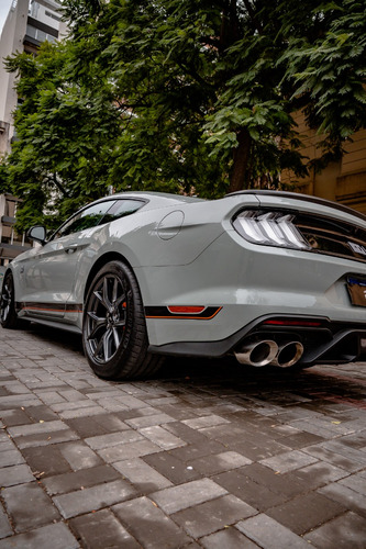 Ford Mustang 5.0 Gt 421cv